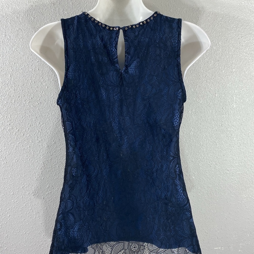 White House Black Market Blue Black Sleeveless Lace Shell Top XXS AE19 - Picture 11 of 14